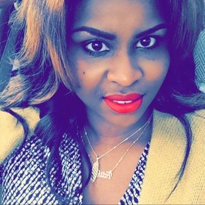 Meet your Posher, Lashunda